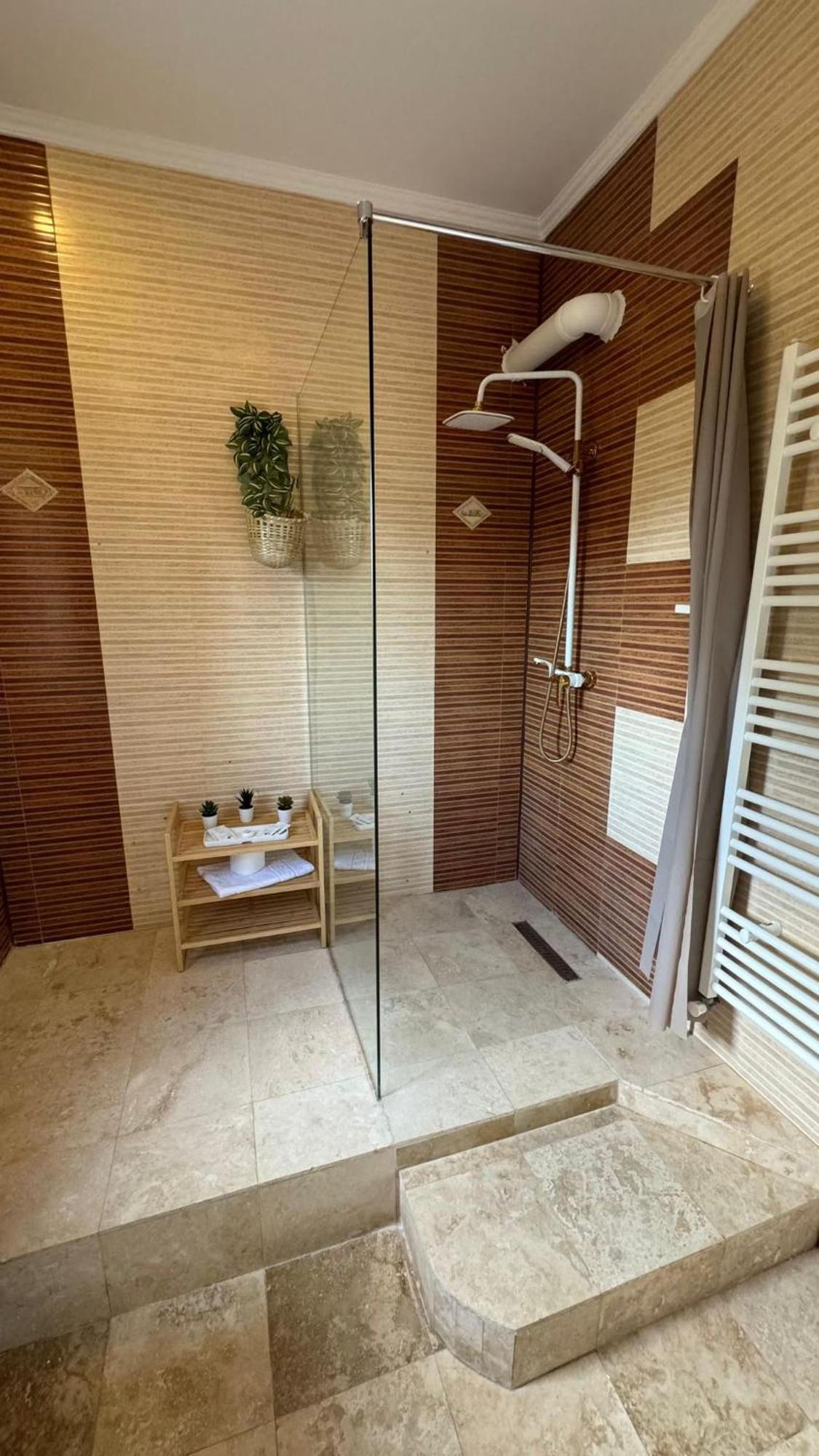 Ami Residence Bucharest Airport&Therme&Parking 오토페니 외부 사진