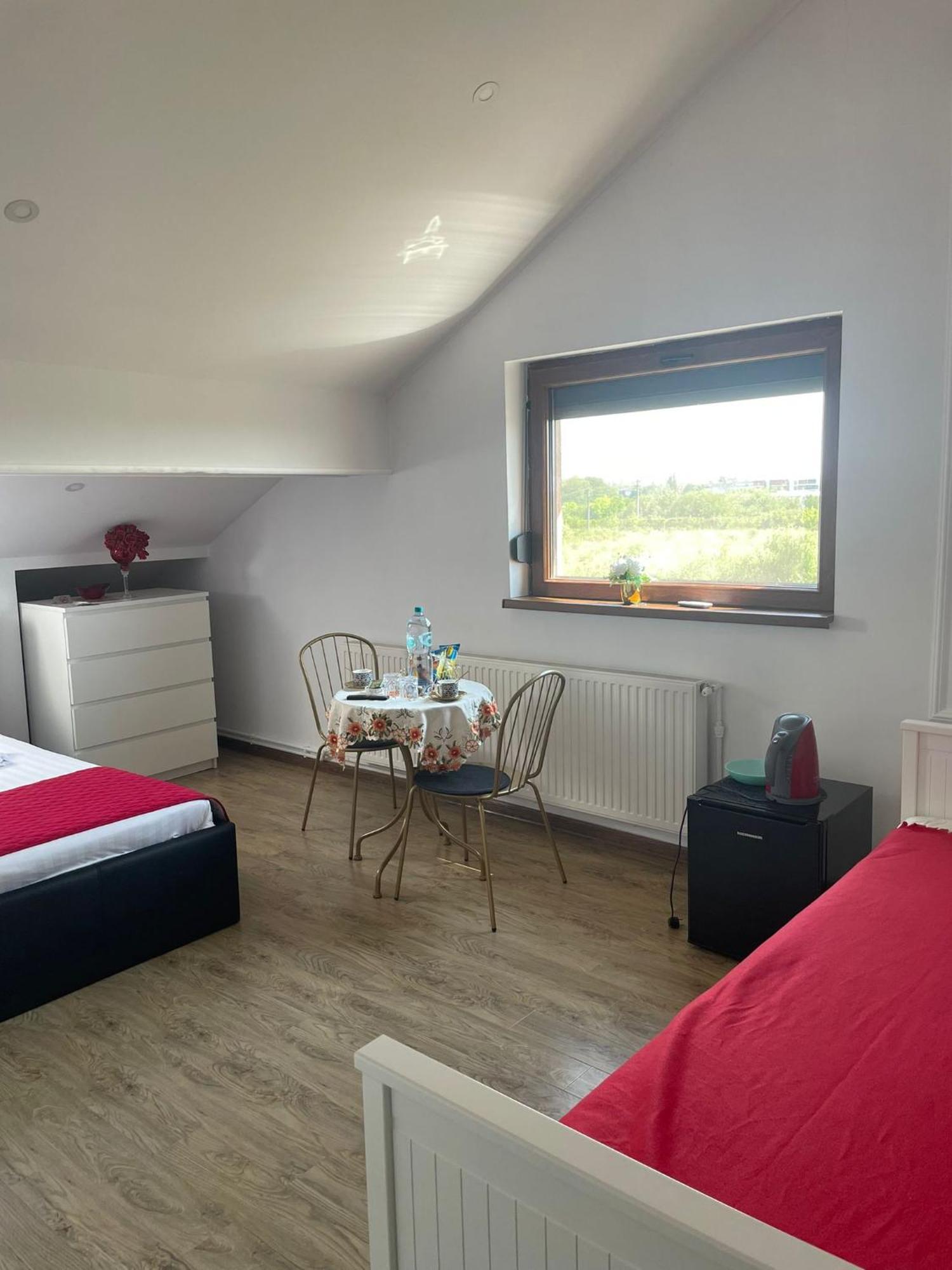 Ami Residence Bucharest Airport&Therme&Parking 오토페니 외부 사진